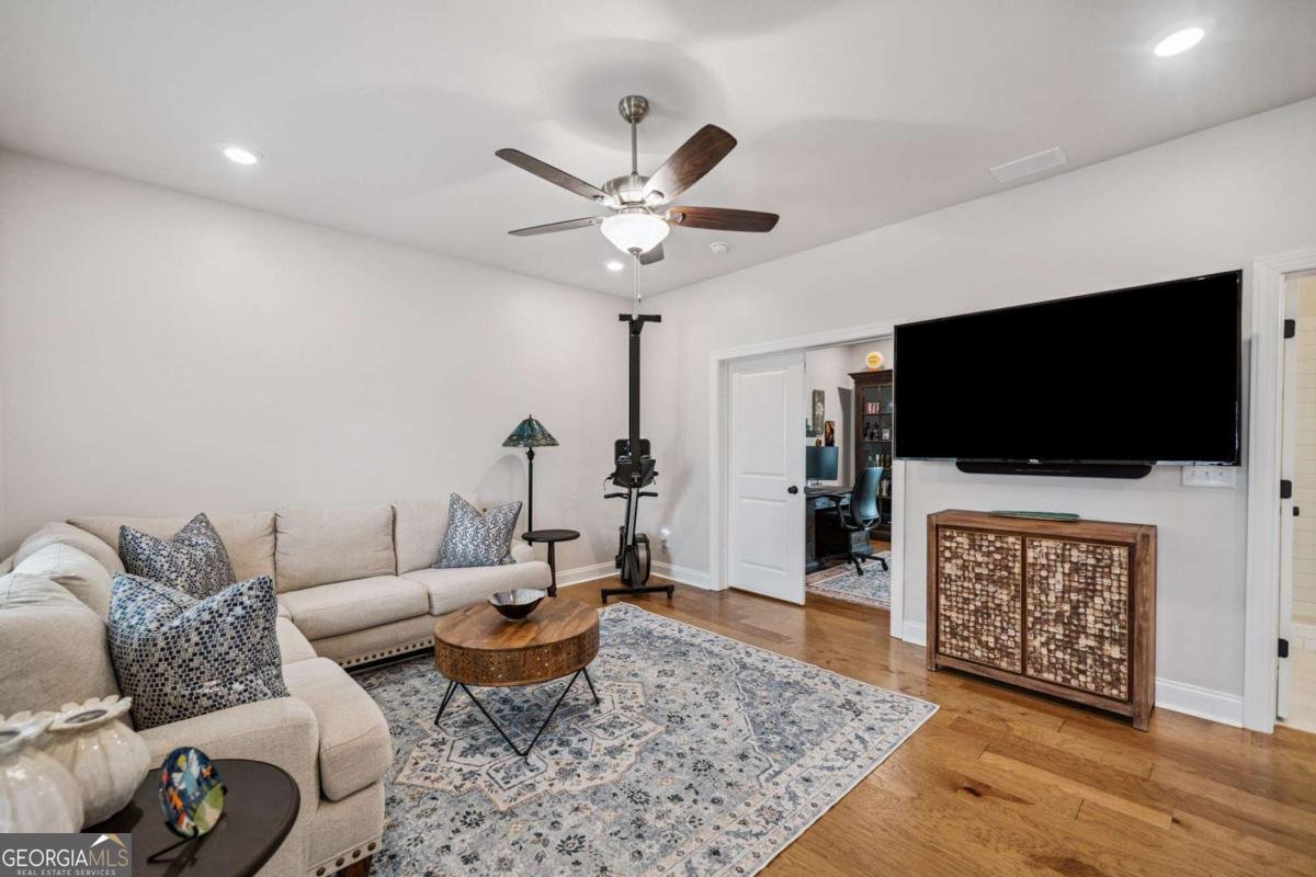 5172 Lower Creek Street Peachtree Corners - 19