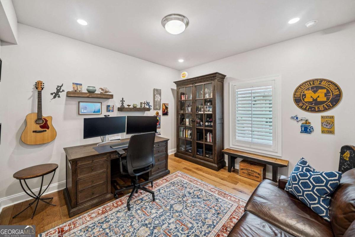 5172 Lower Creek Street Peachtree Corners - 20