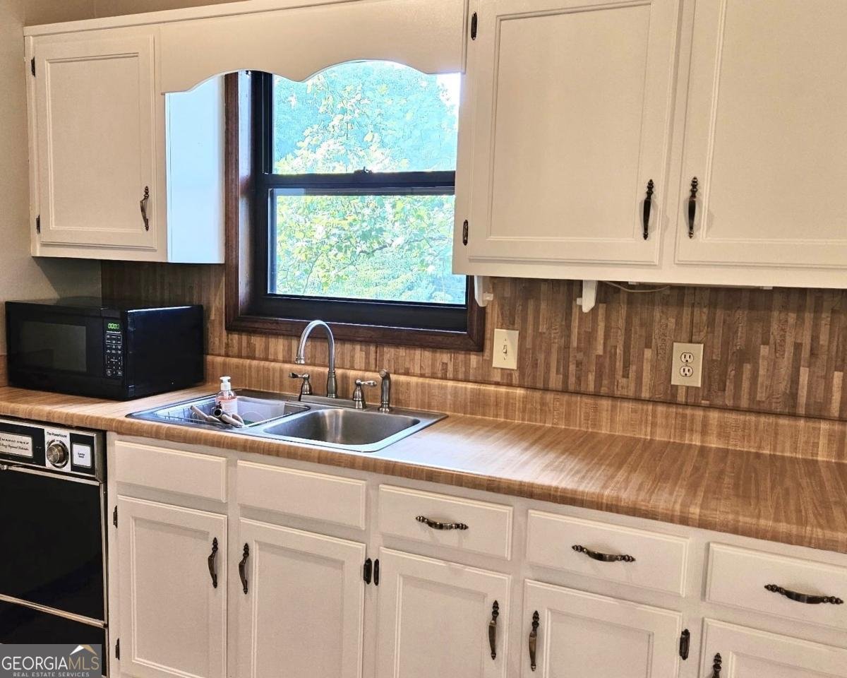629 Silver Trace Court Woodstock - 36