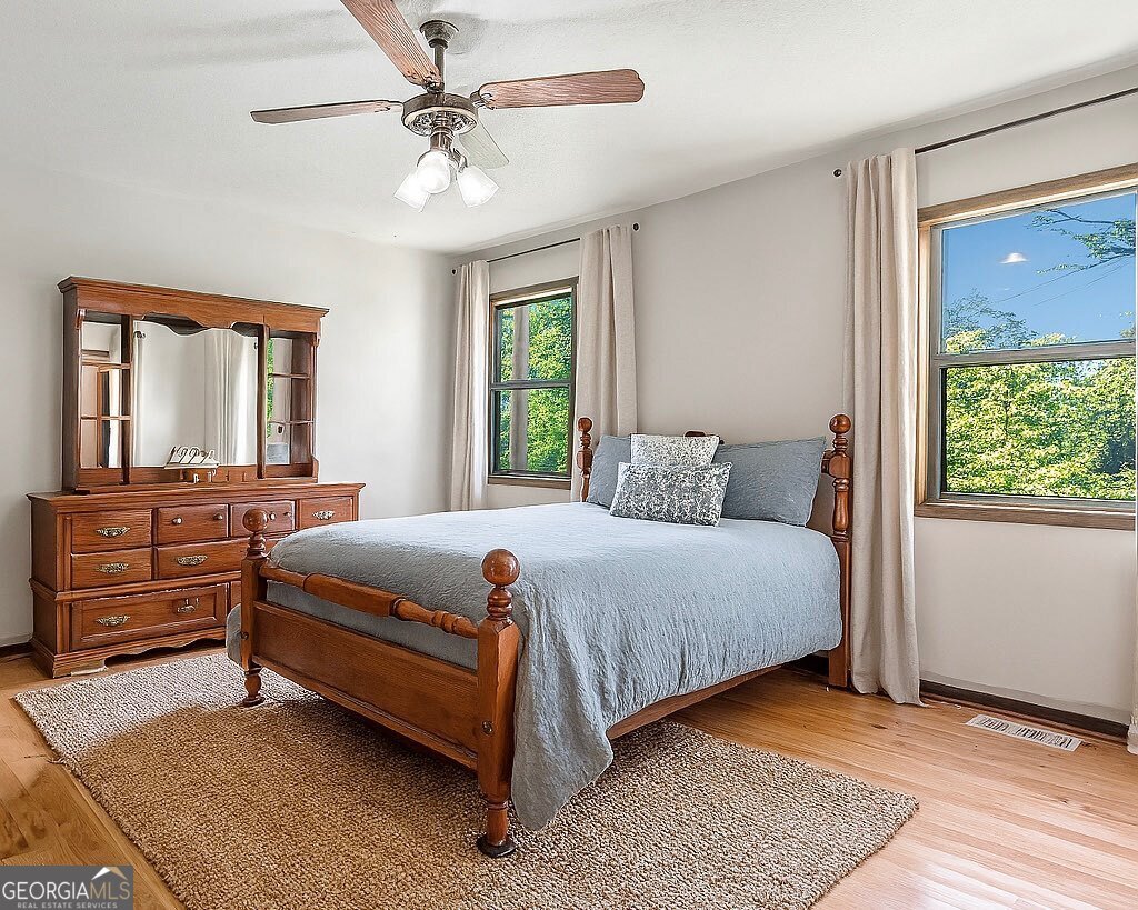 629 Silver Trace Court Woodstock - 37