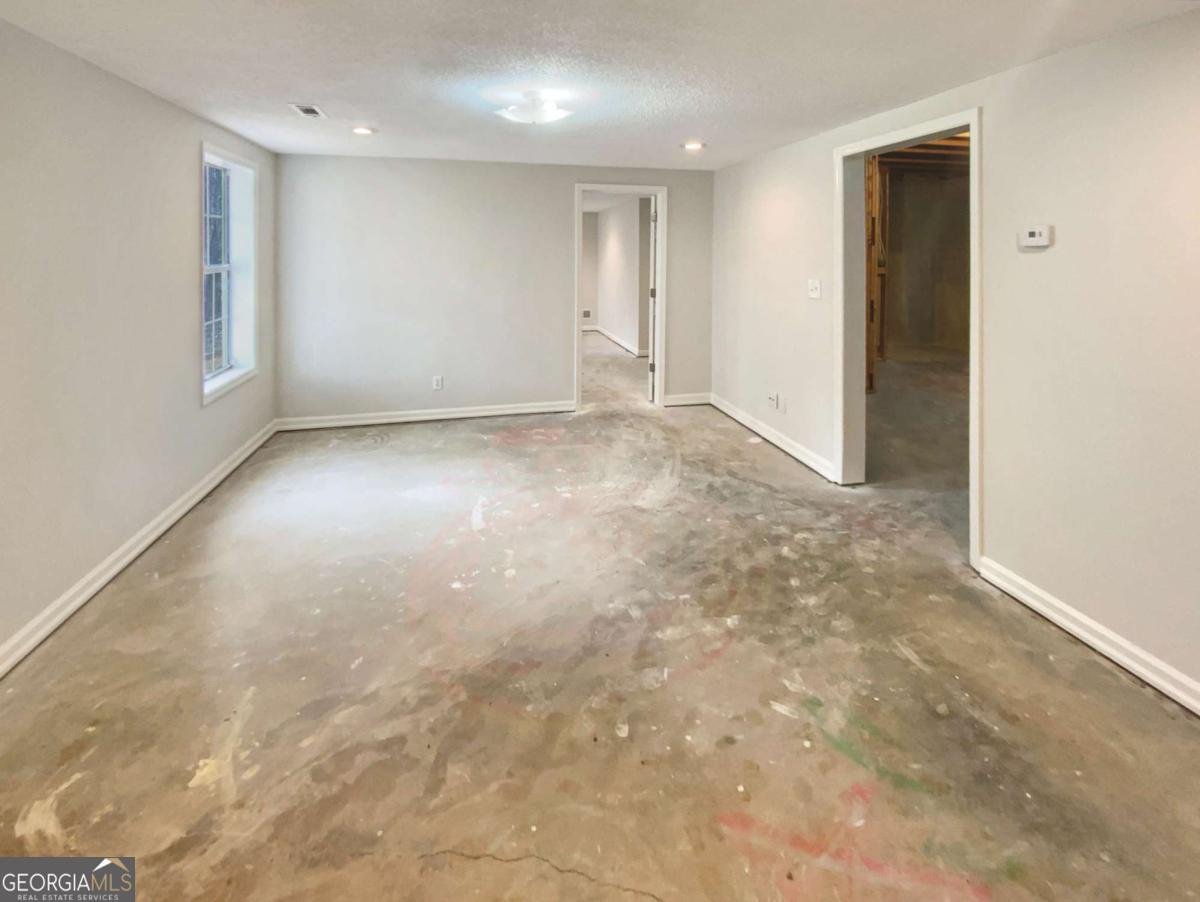 7045 Treeline Drive Cumming - 26