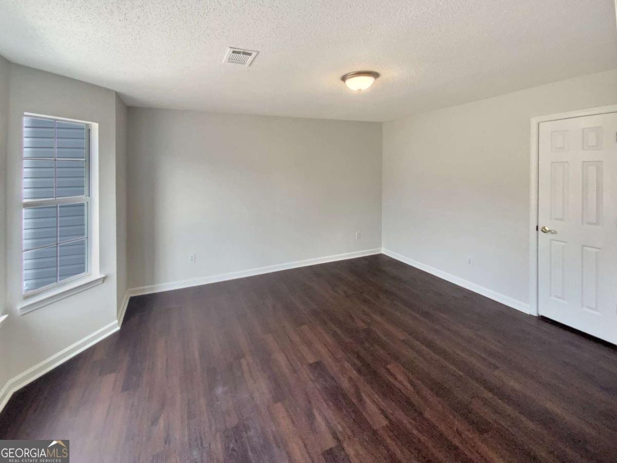 7045 Treeline Drive Cumming - 9