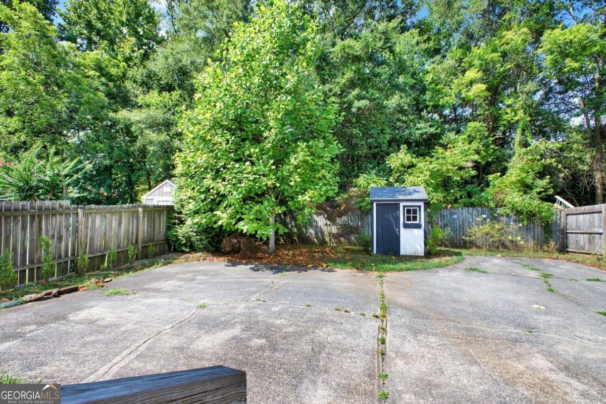 68 Pointe North Drive Cartersville - 37