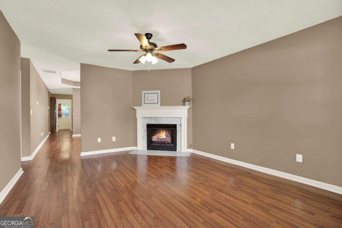 68 Pointe North Drive Cartersville - 8