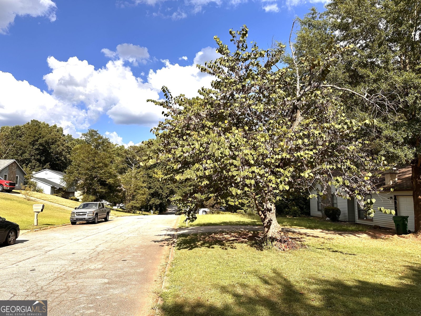 3901 Wood Path Drive Stone Mountain - 2