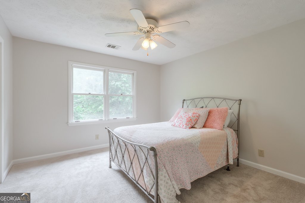 2701 Gardenwood Court Lilburn - 28