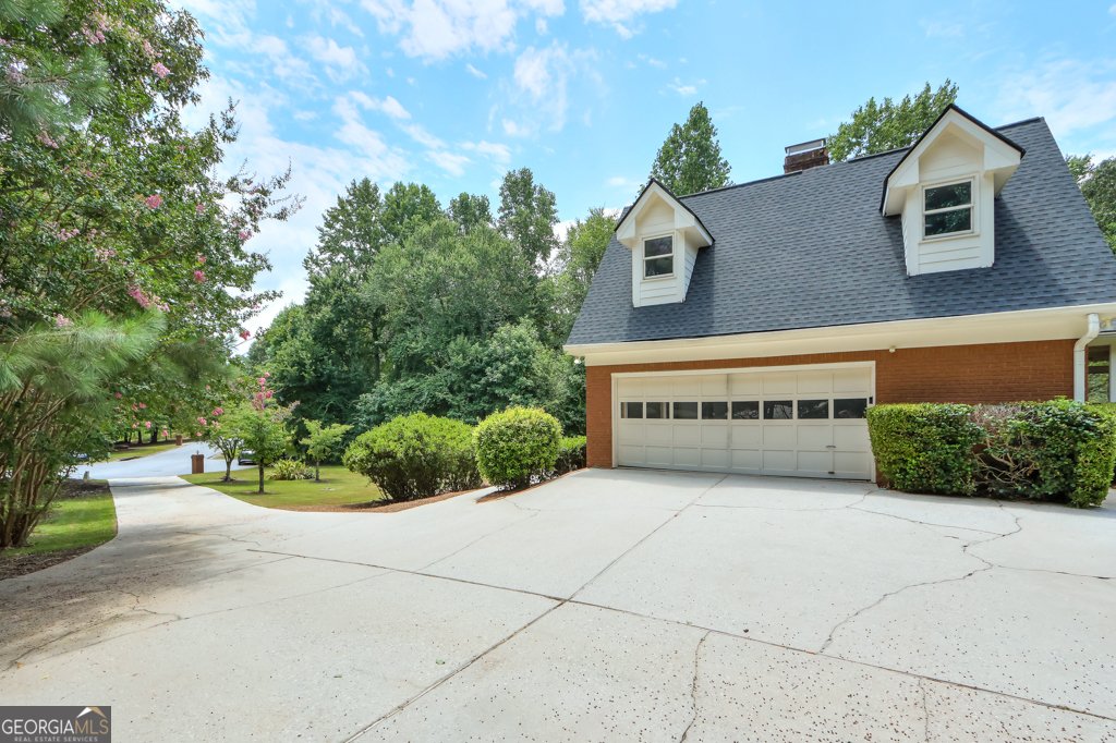 2701 Gardenwood Court Lilburn - 50