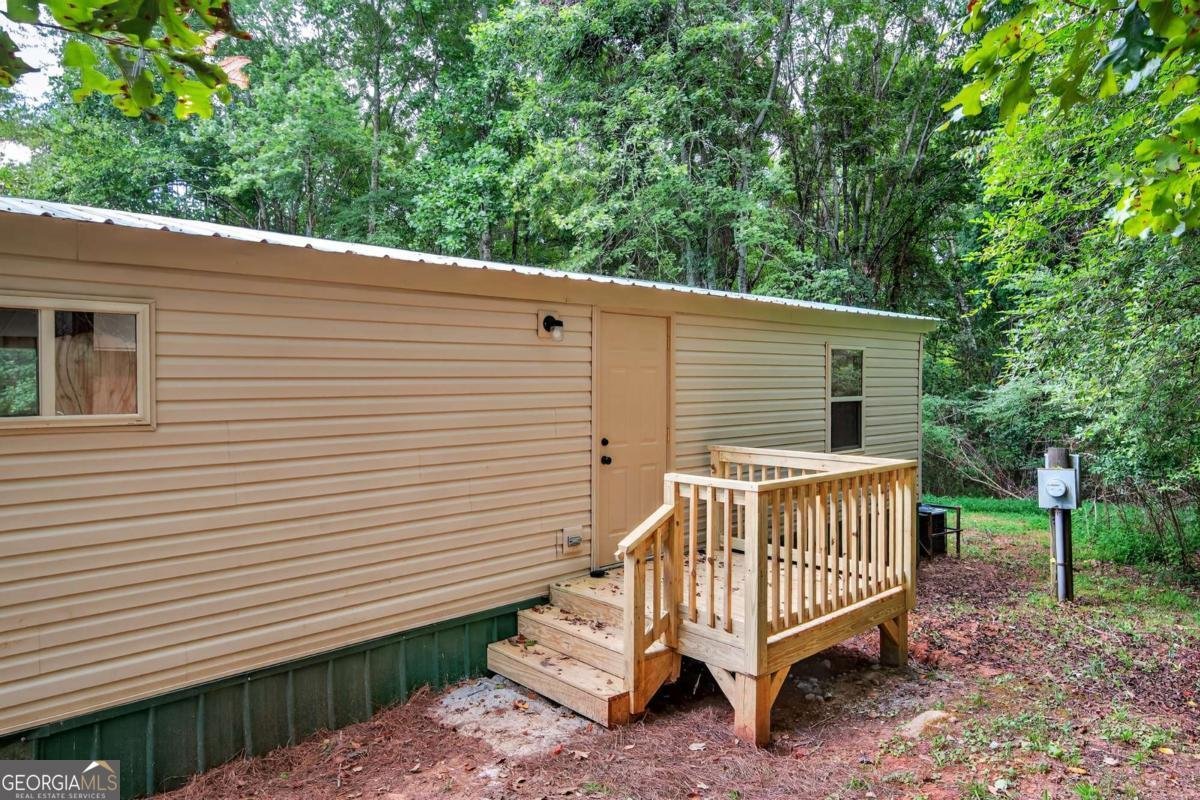 216 SPRUCE Lane Cornelia - 9