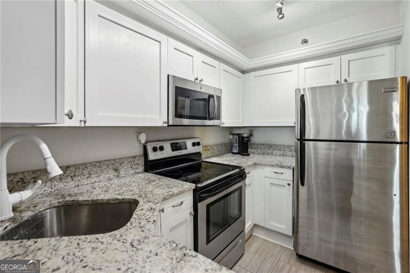 2870 Pharr Court South Atlanta - 14