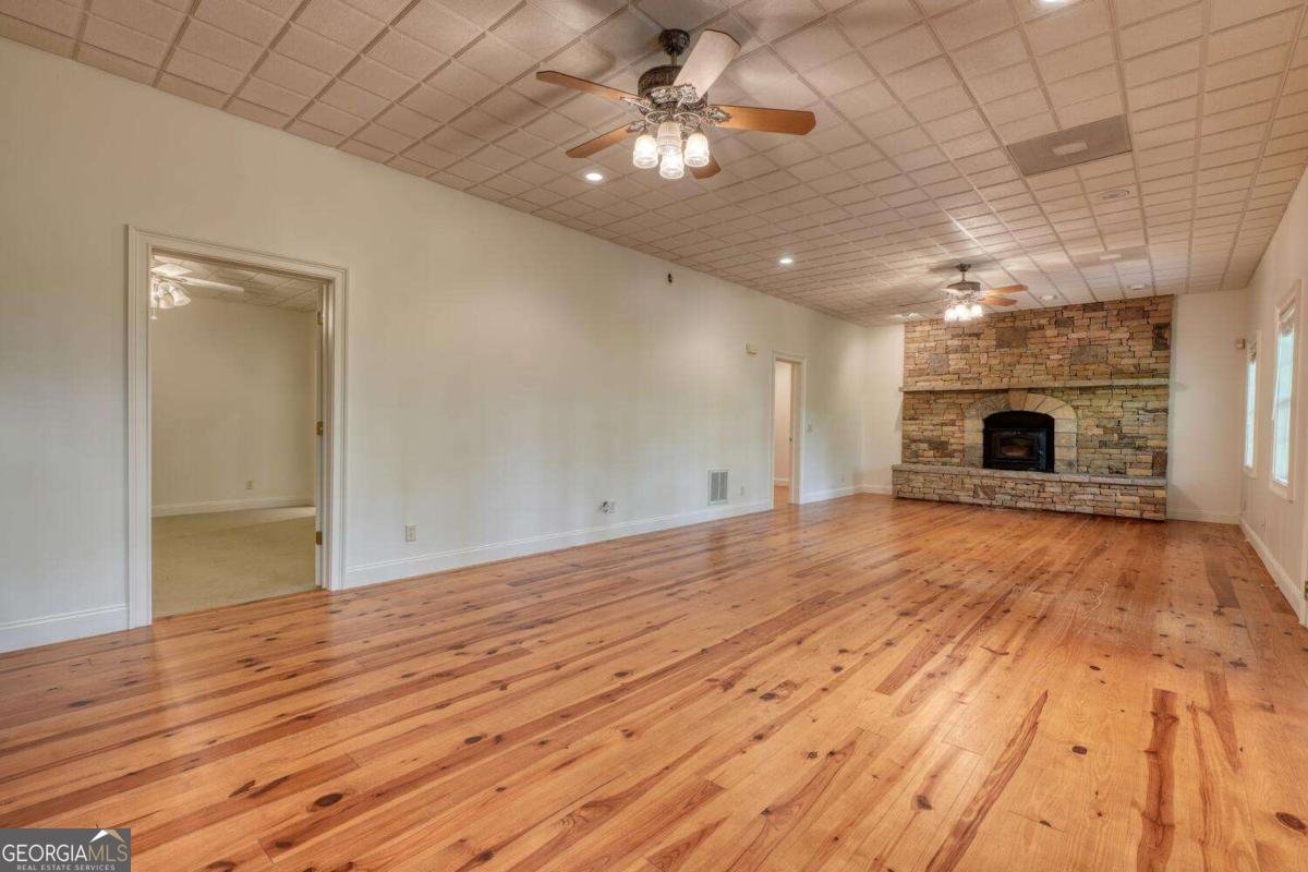 4200 Bobbie Lane Young Harris - 39