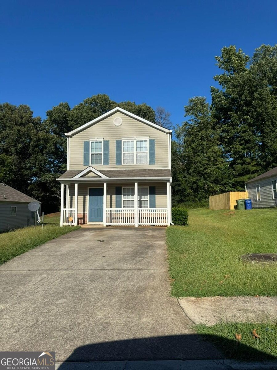 1652 Hallmark Hills Drive Griffin - 1
