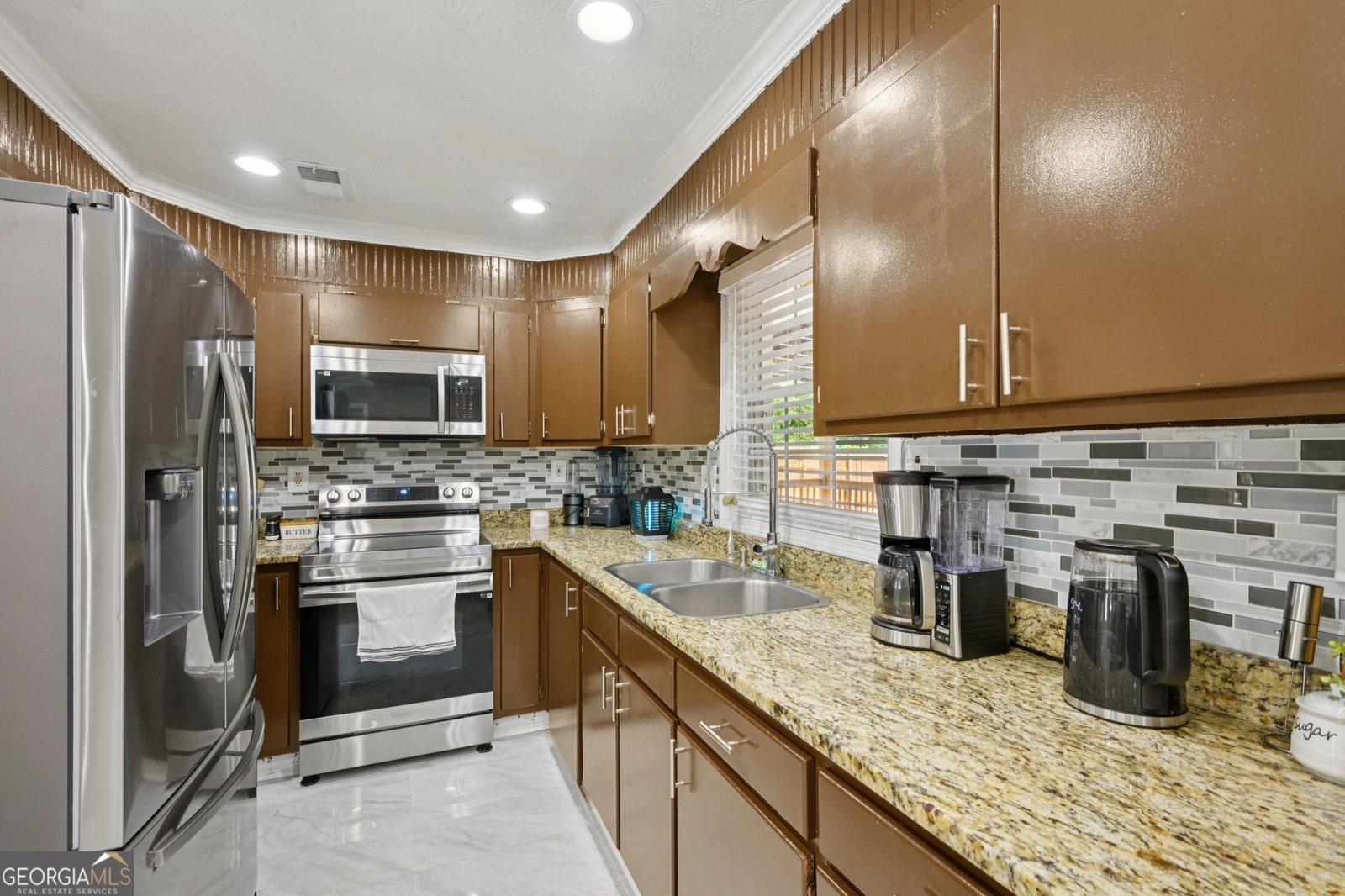 5950 Springview Drive Forest Park - 17