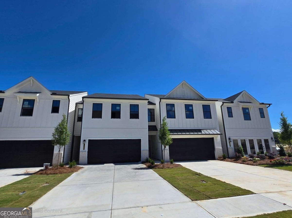 7211 Sherwood Square Drive (Lot 220) Flowery Branch - 3