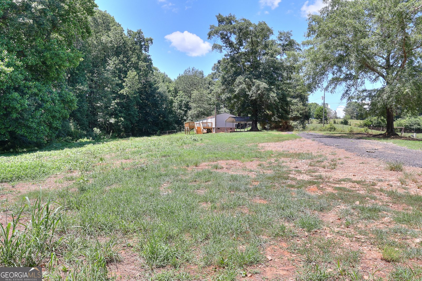 1005 Dowel Road Royston - 23