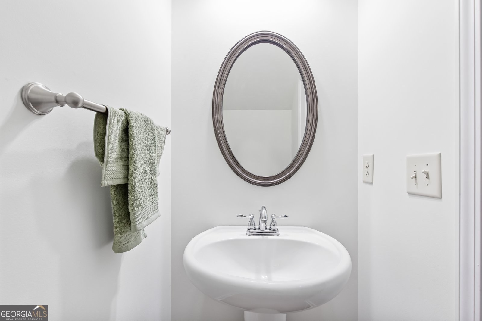 3584 Archgate Court Milton - 6