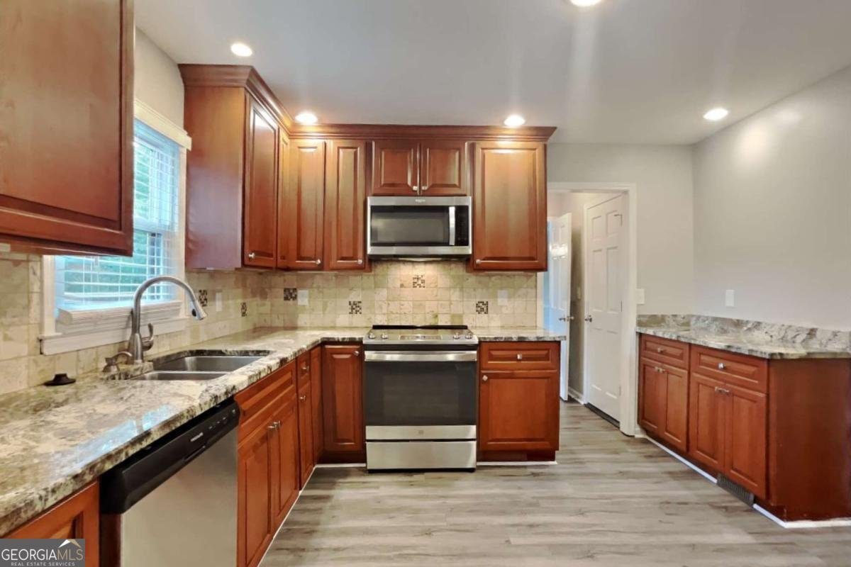 4704 Arrowhead Trail Lilburn - 5