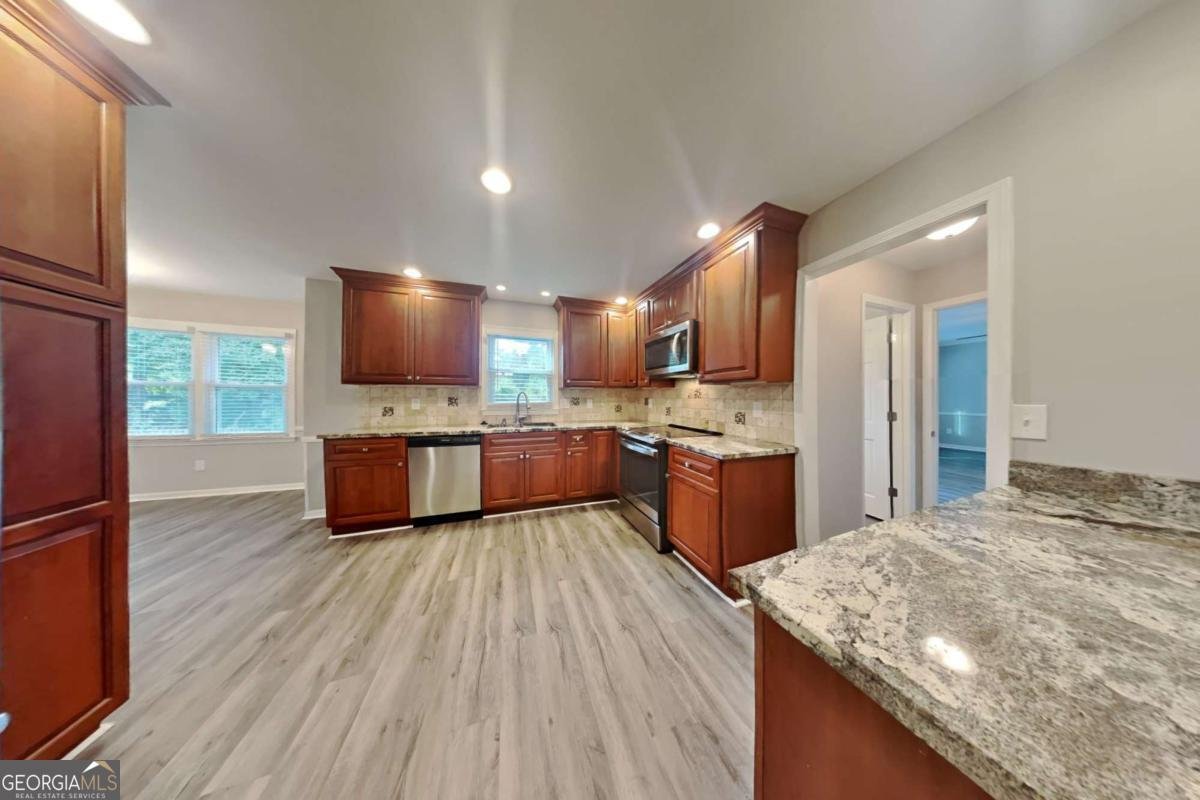 4704 Arrowhead Trail Lilburn - 6