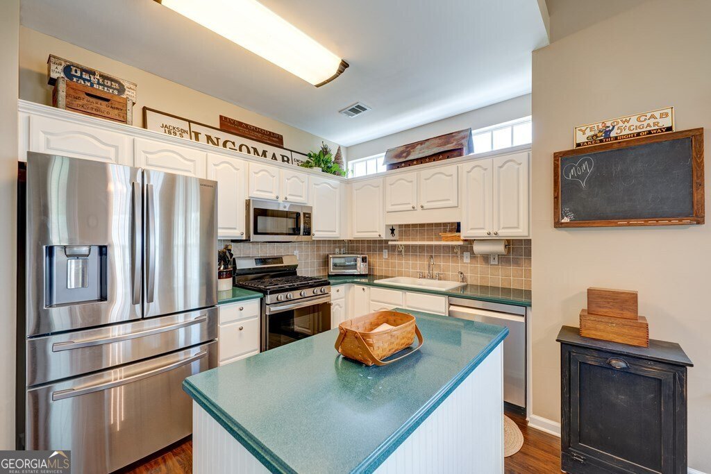 202 Evergreen Trace Canton - 17