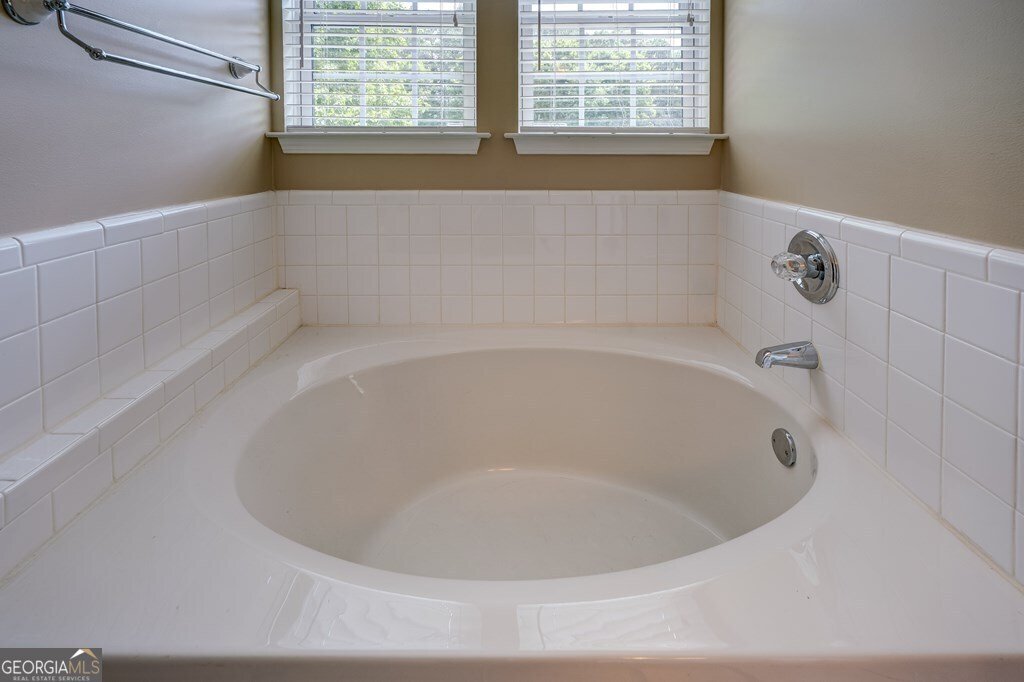 202 Evergreen Trace Canton - 25