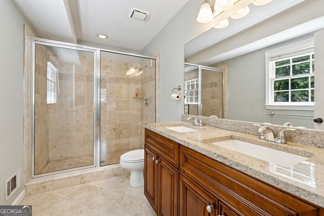 3675 TOXAWAY Court Chamblee - 23