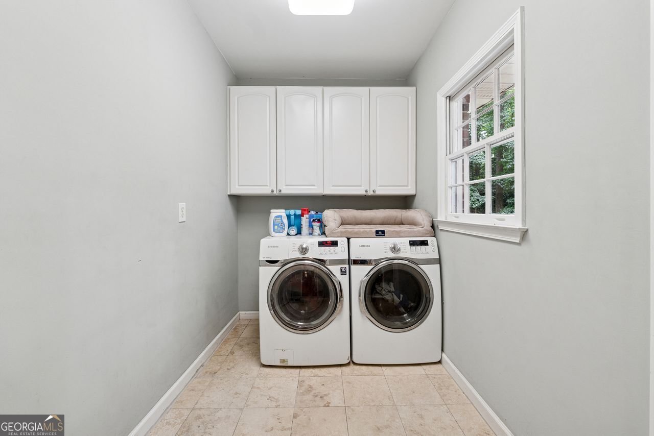 3675 TOXAWAY Court Chamblee - 32