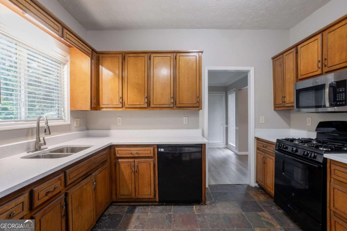 1308 Panhandle Way Hampton - 19