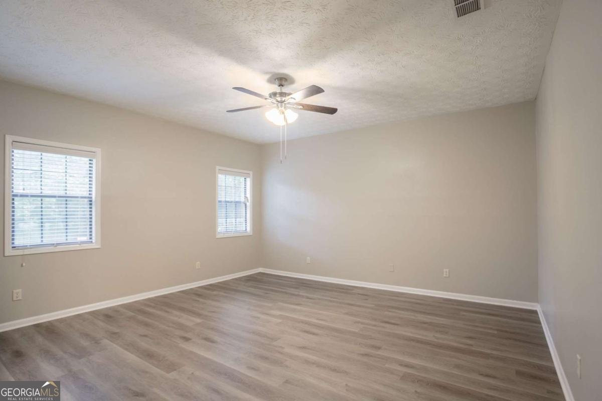 1308 Panhandle Way Hampton - 25