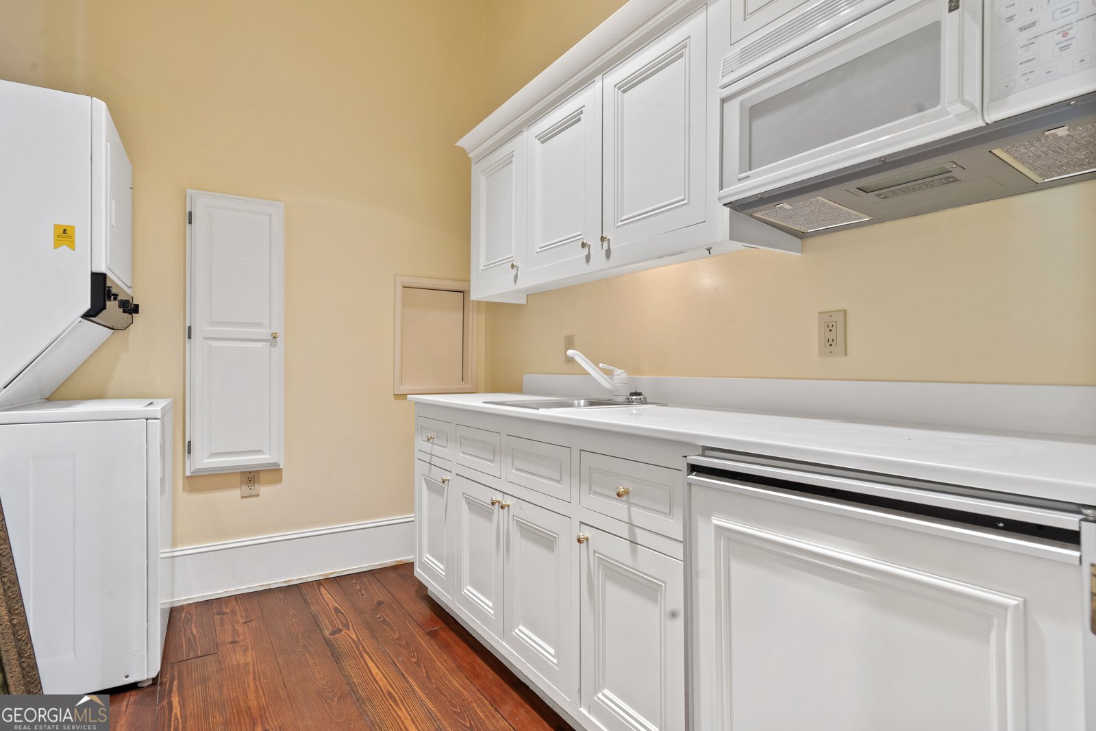 617 Dixie Avenue Madison - 33