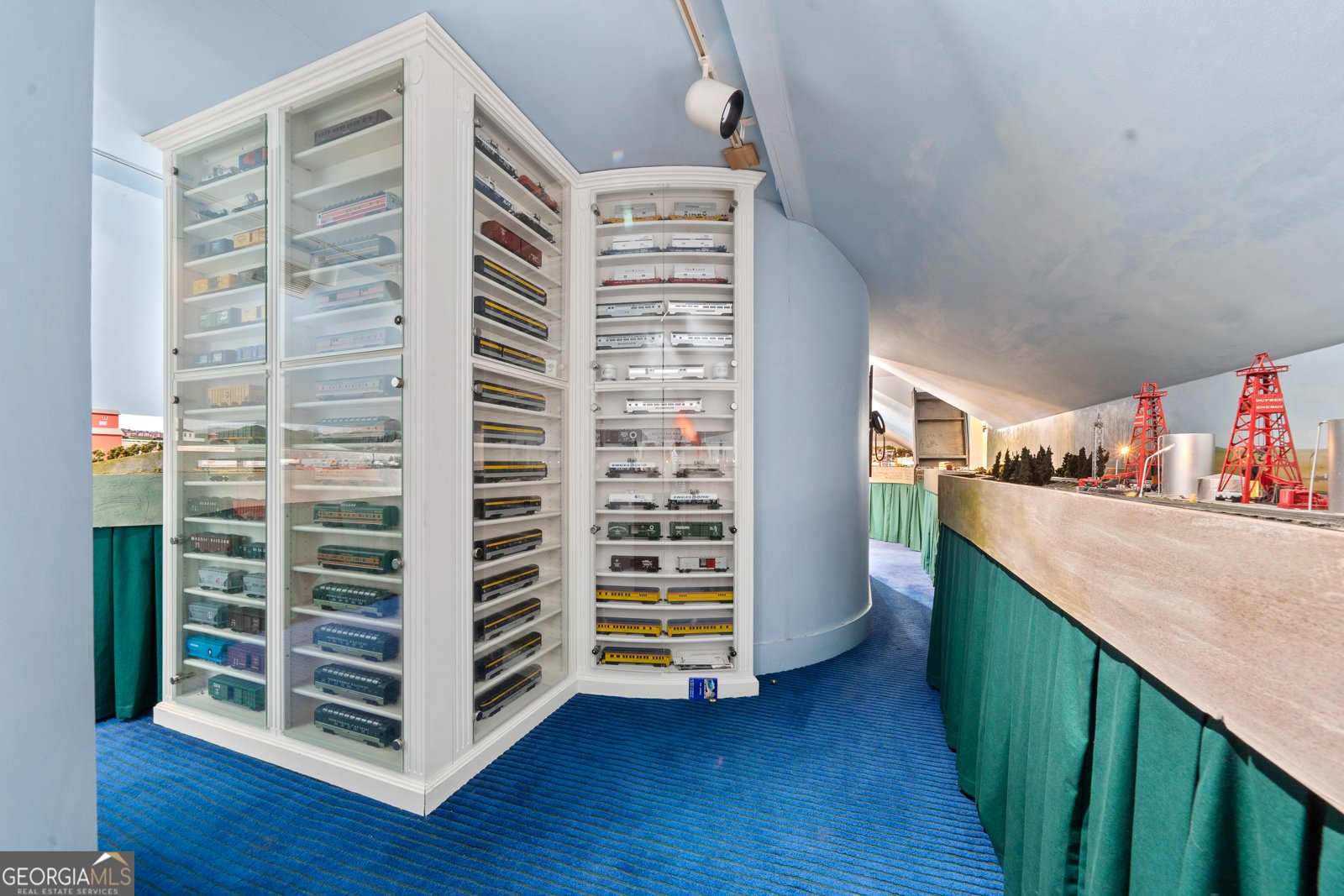 617 Dixie Avenue Madison - 45