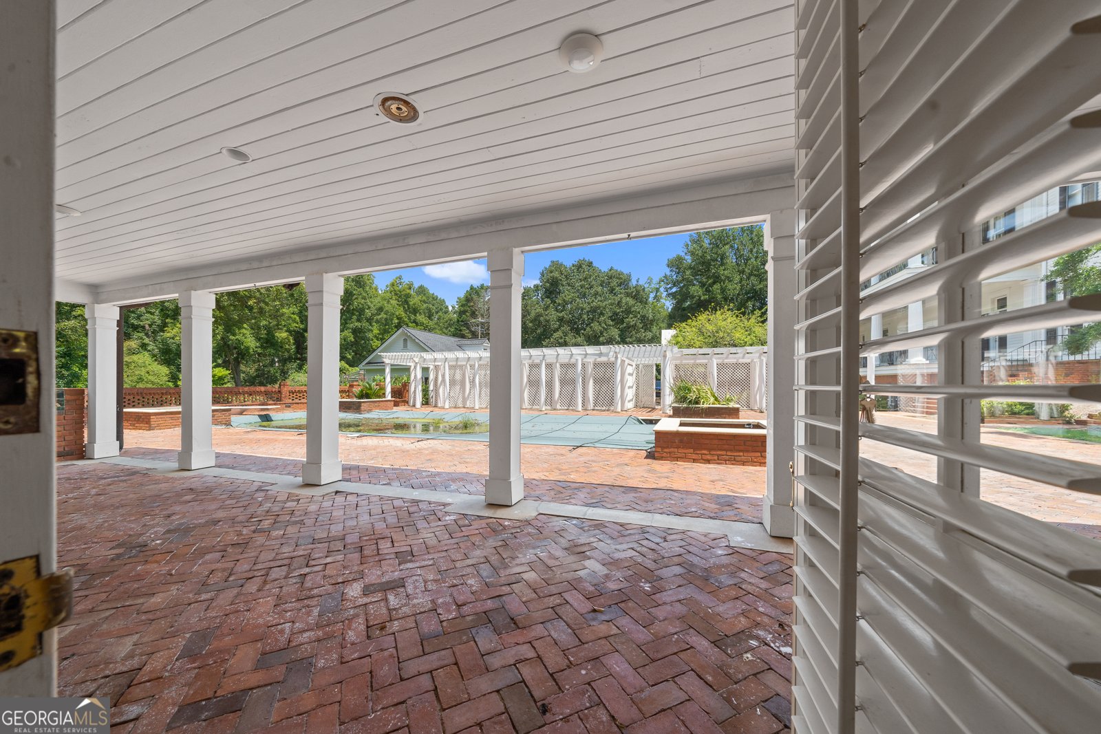 617 Dixie Avenue Madison - 85