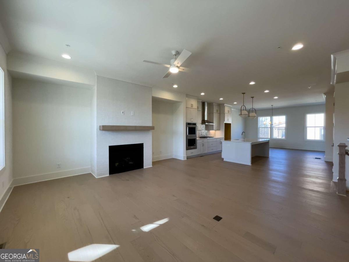 130 Chiswick Circle Alpharetta - 1