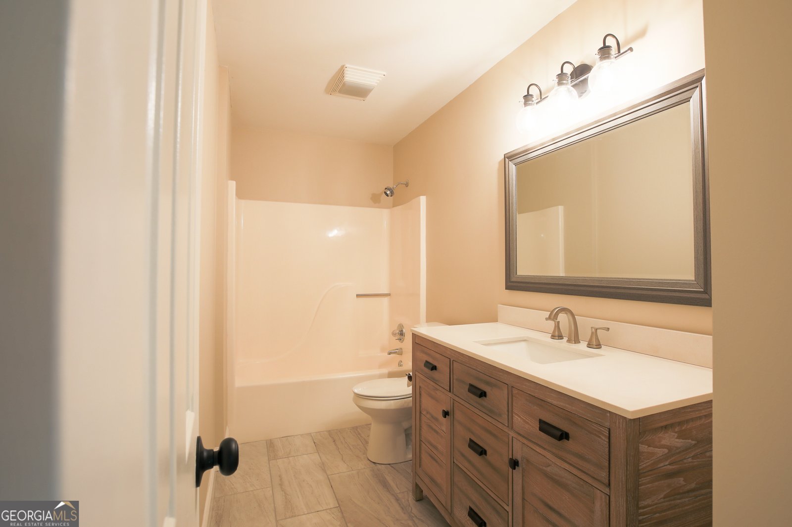 5540 Farm House Lane Oakwood - 10