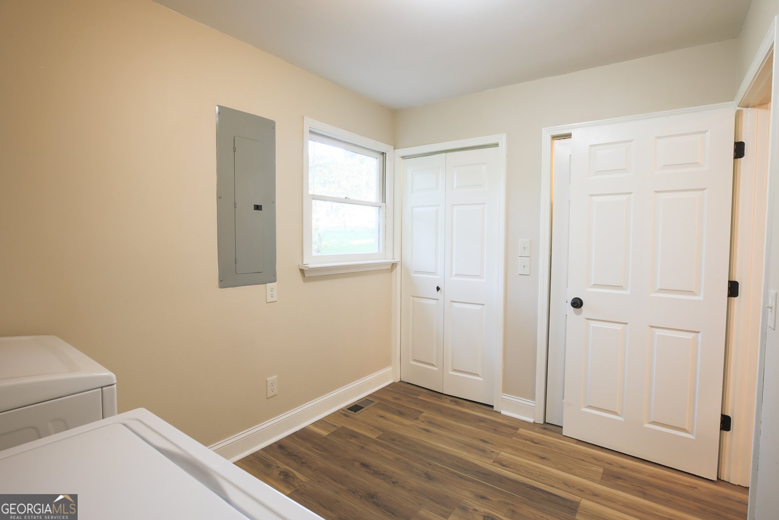 5540 Farm House Lane Oakwood - 28