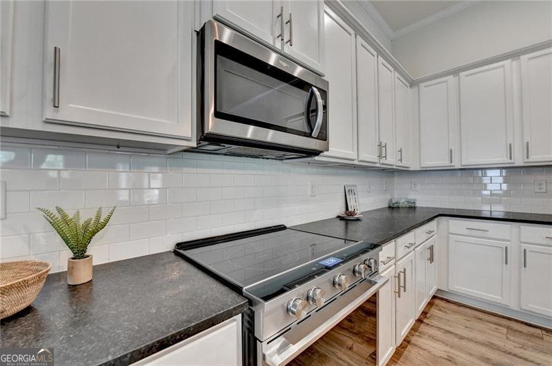 5434 Railway Lane Flowery Branch - 10