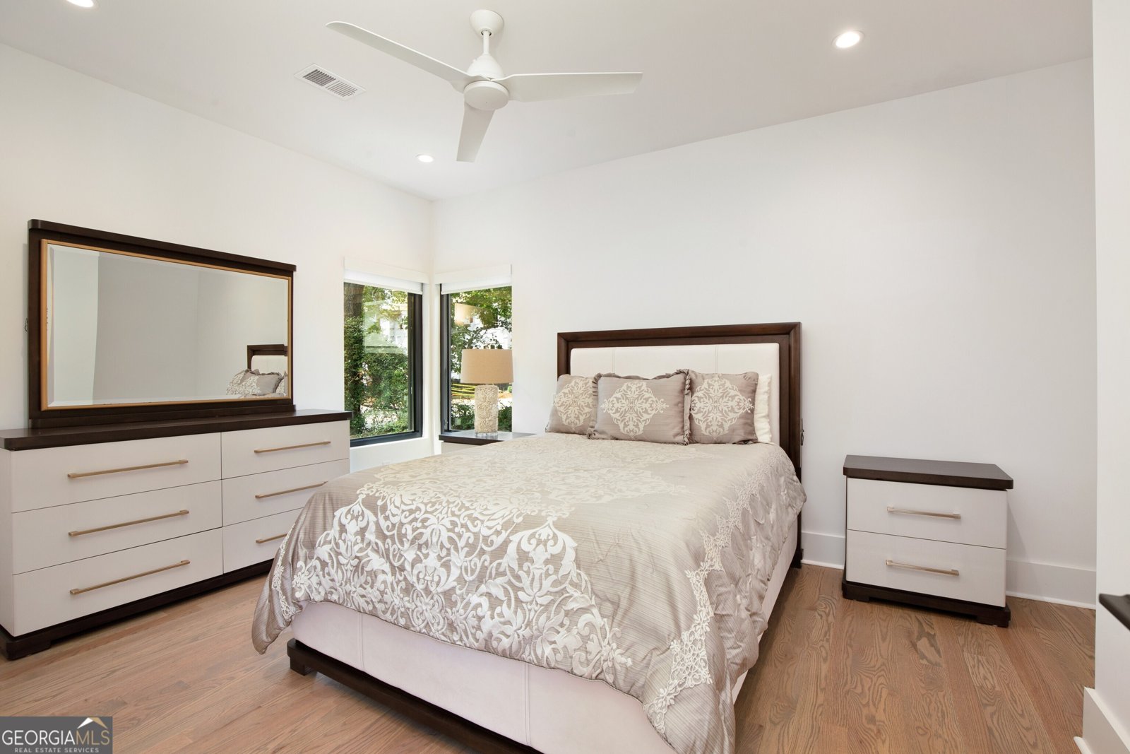 1192 Bernadette Lane Brookhaven - 33