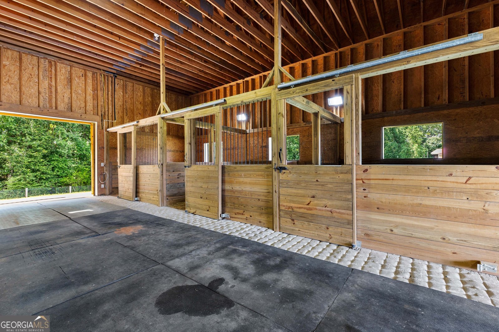 423 Mask Road Brooks - 32