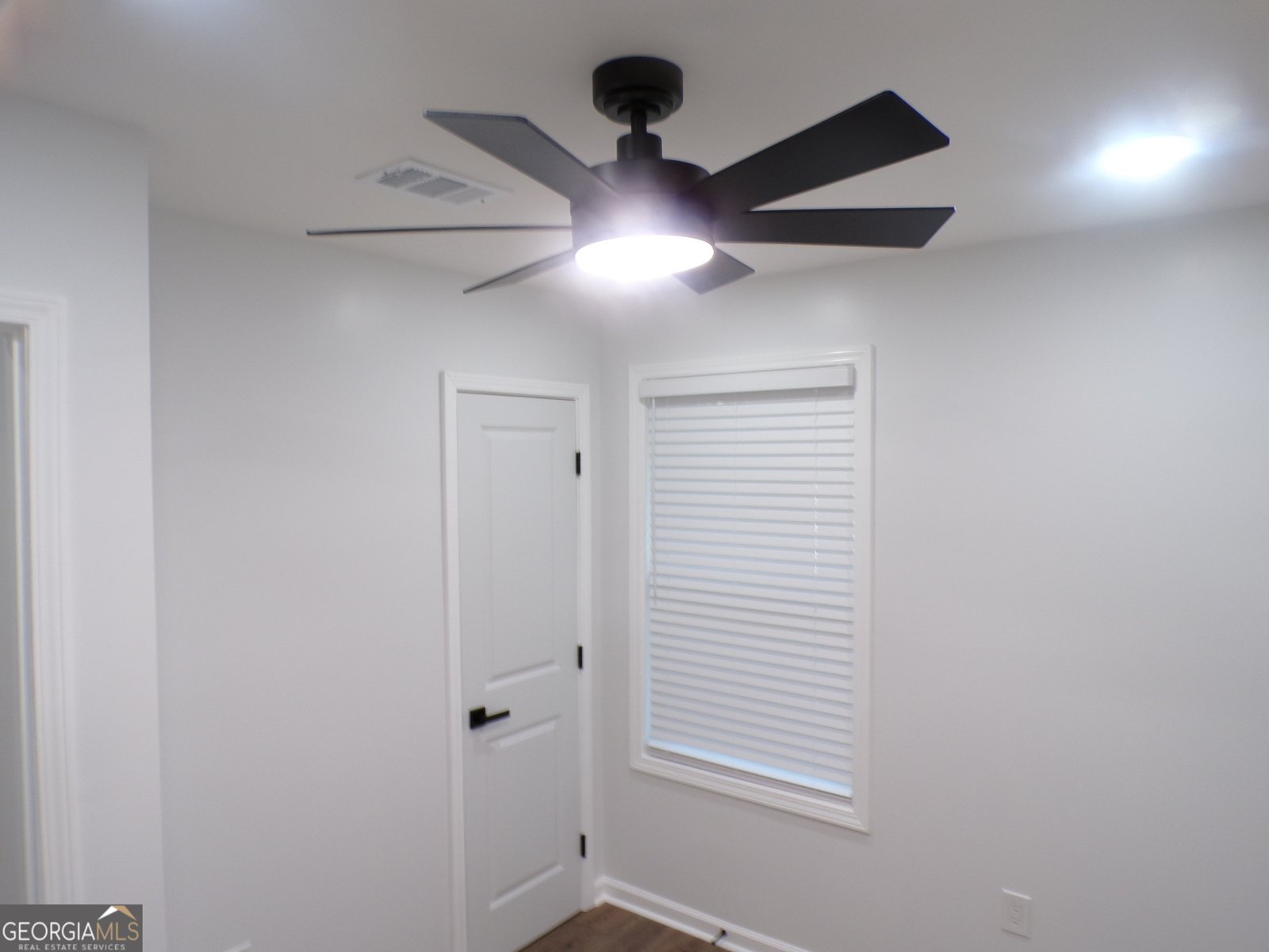 530 Park Valley Drive Atlanta - 23