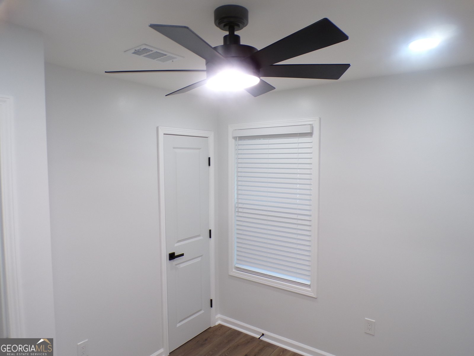 530 Park Valley Drive Atlanta - 24