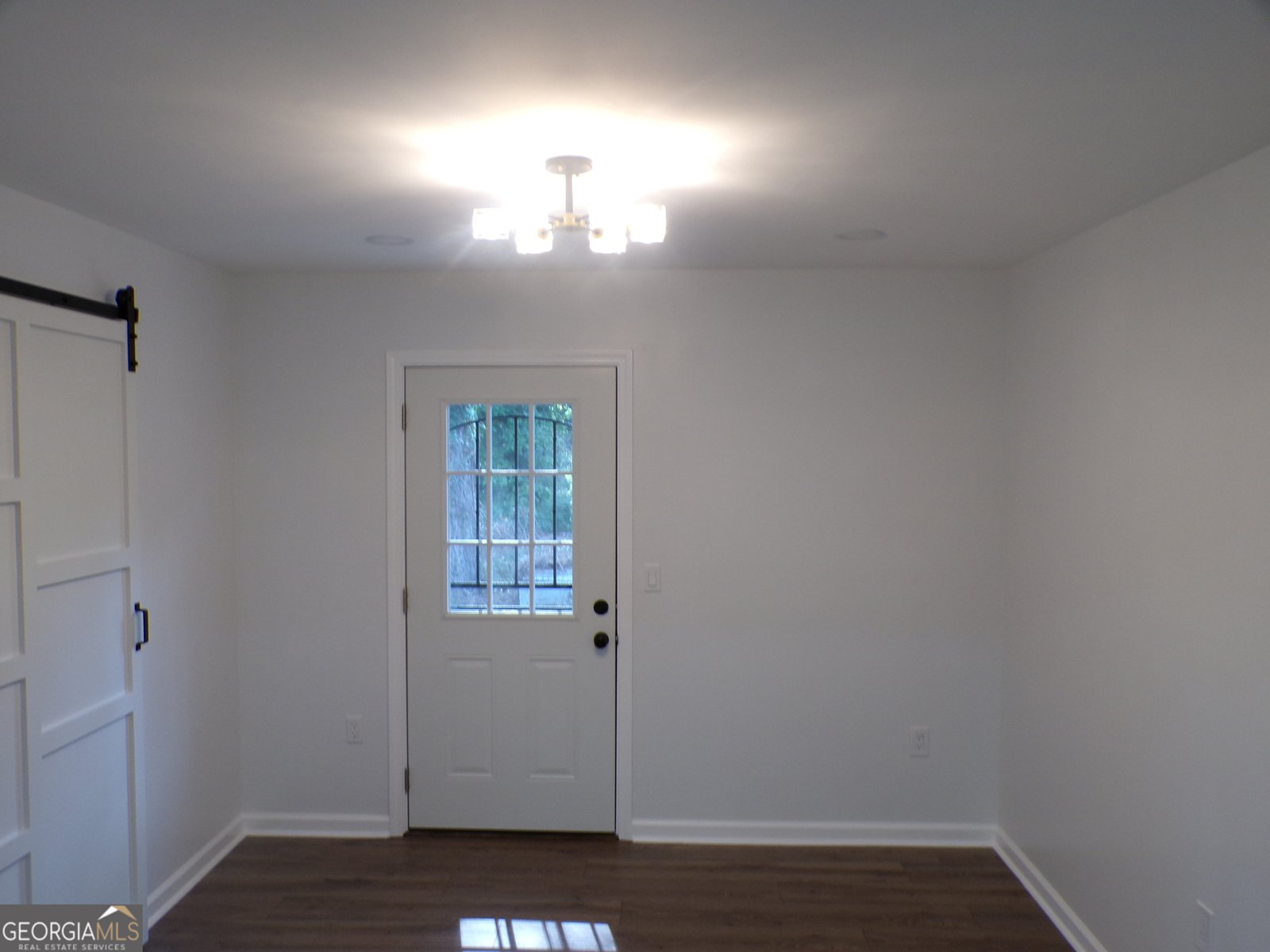 530 Park Valley Drive Atlanta - 27