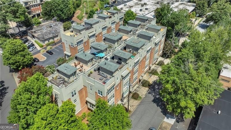 1390 Dutch Valley Place Atlanta - 10