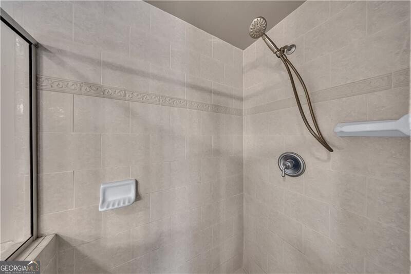 1390 Dutch Valley Place Atlanta - 33