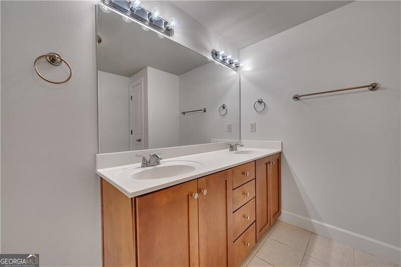 1390 Dutch Valley Place Atlanta - 38