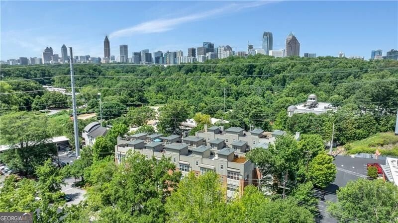 1390 Dutch Valley Place Atlanta - 47