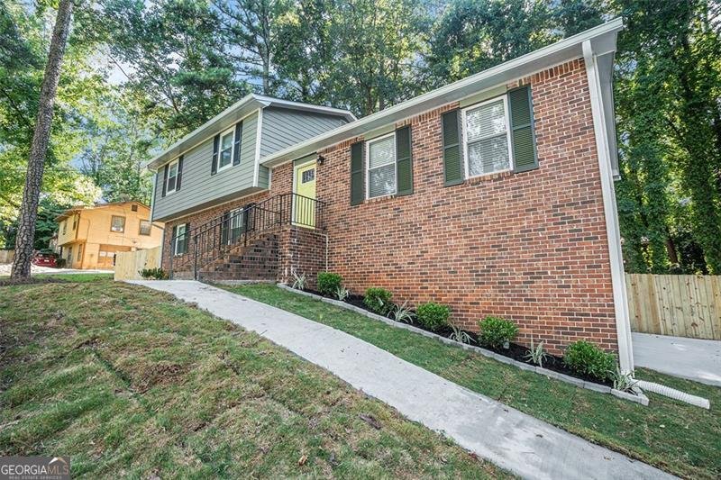 1028 MARTIN Stone Mountain - 4