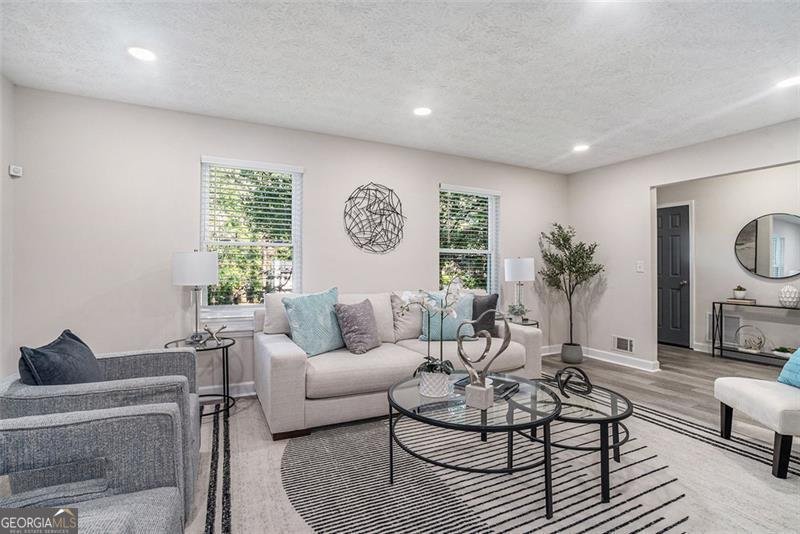 1028 MARTIN Stone Mountain - 7