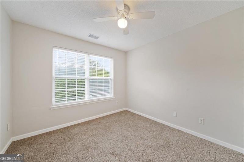 5745 VILLAGE Loop Fairburn - 14