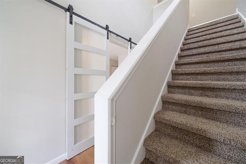 5745 VILLAGE Loop Fairburn - 2