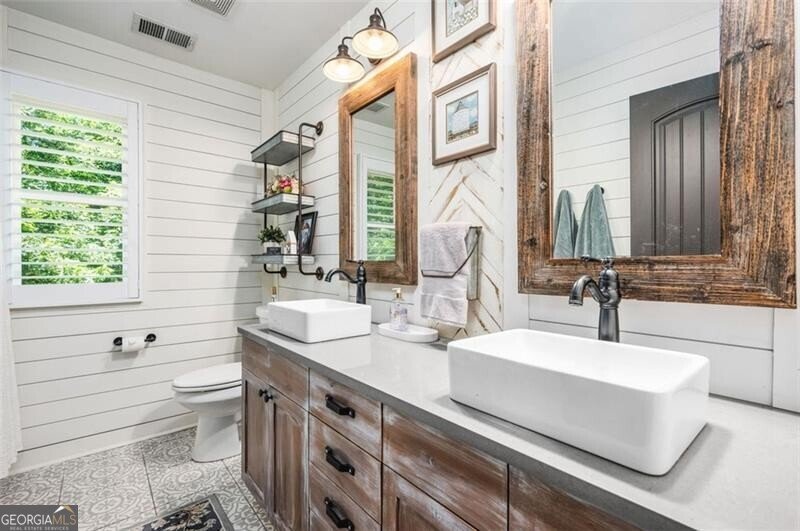 102 Hardwood Lane Canton - 28