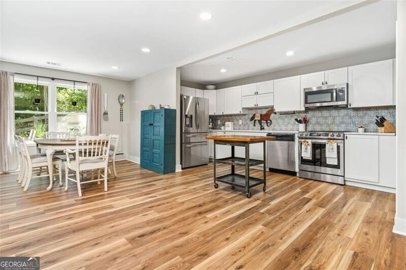 102 Hardwood Lane Canton - 31