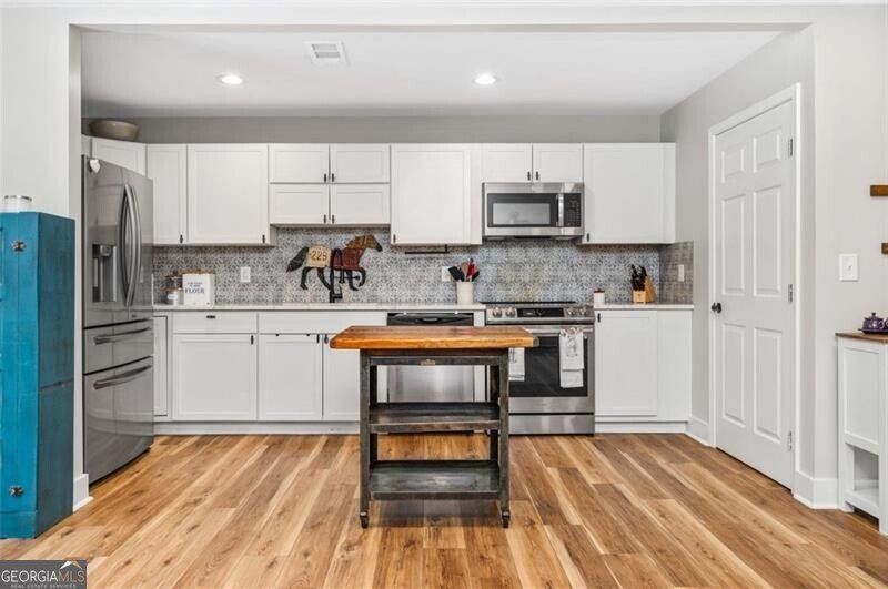 102 Hardwood Lane Canton - 32